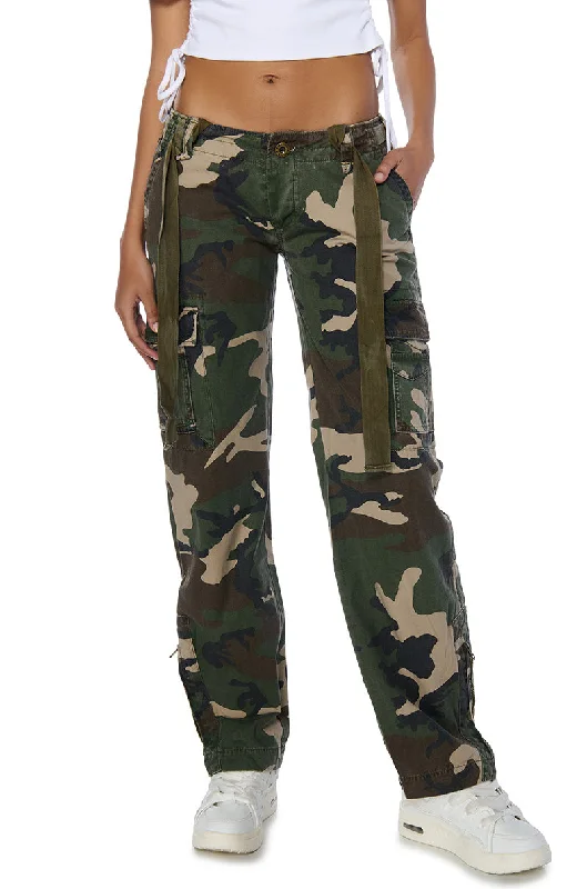 COPY THAT CAMO CARGO PANT