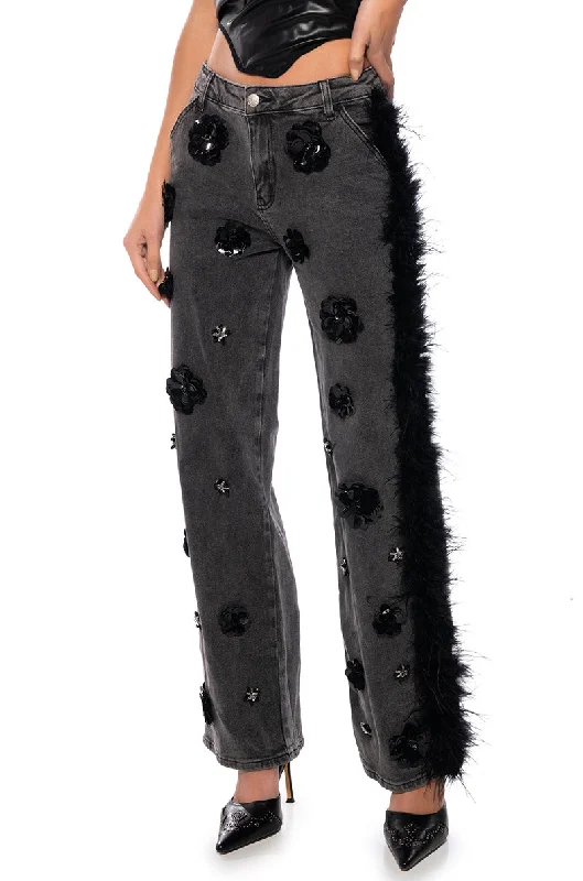 VELVET ROSES APPLIQUE FEATHERED JEANS