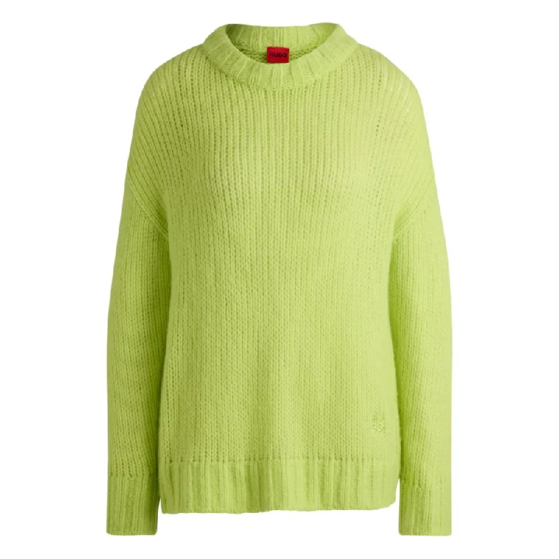 Oversize-fit sweater in wool