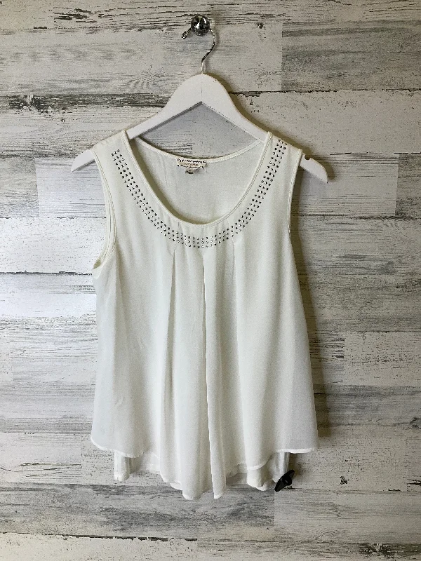 Top Sleeveless By Clothes Mentor In White, Size: S